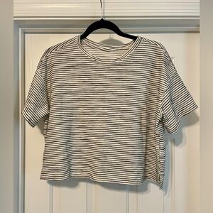 Old Navy women’s striped shirt size small
